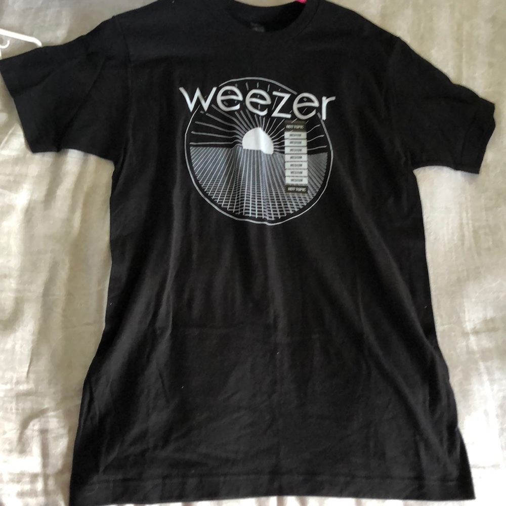 weezer t shirt